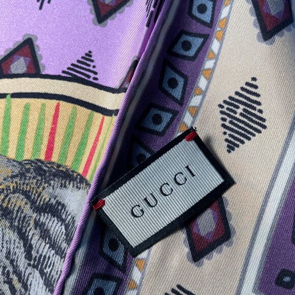 Iconic Gucci Silk Panther/Big Cat Motif Scarf | NWOT | - Picture 14 of 15